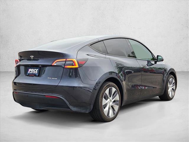 Used 2024 Tesla Model Y Long Range image 5