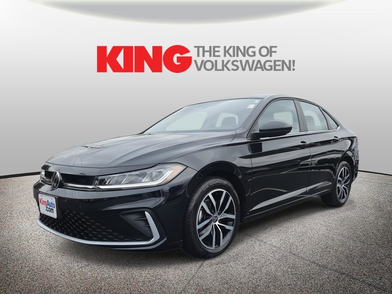 Certified 2025 Volkswagen Jetta SE w/ Sunroof Package image 2