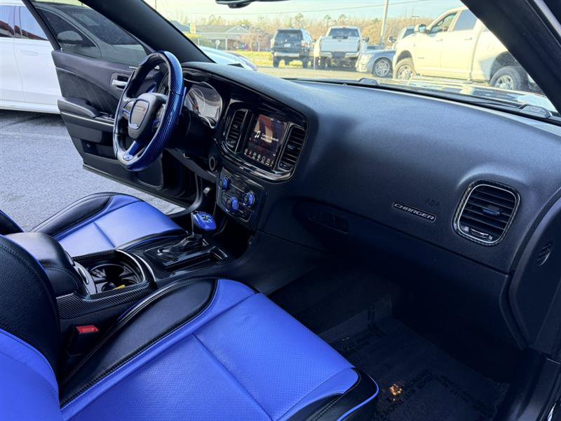 Used 2017 Dodge Charger R/T Scat Pack RWD image 11