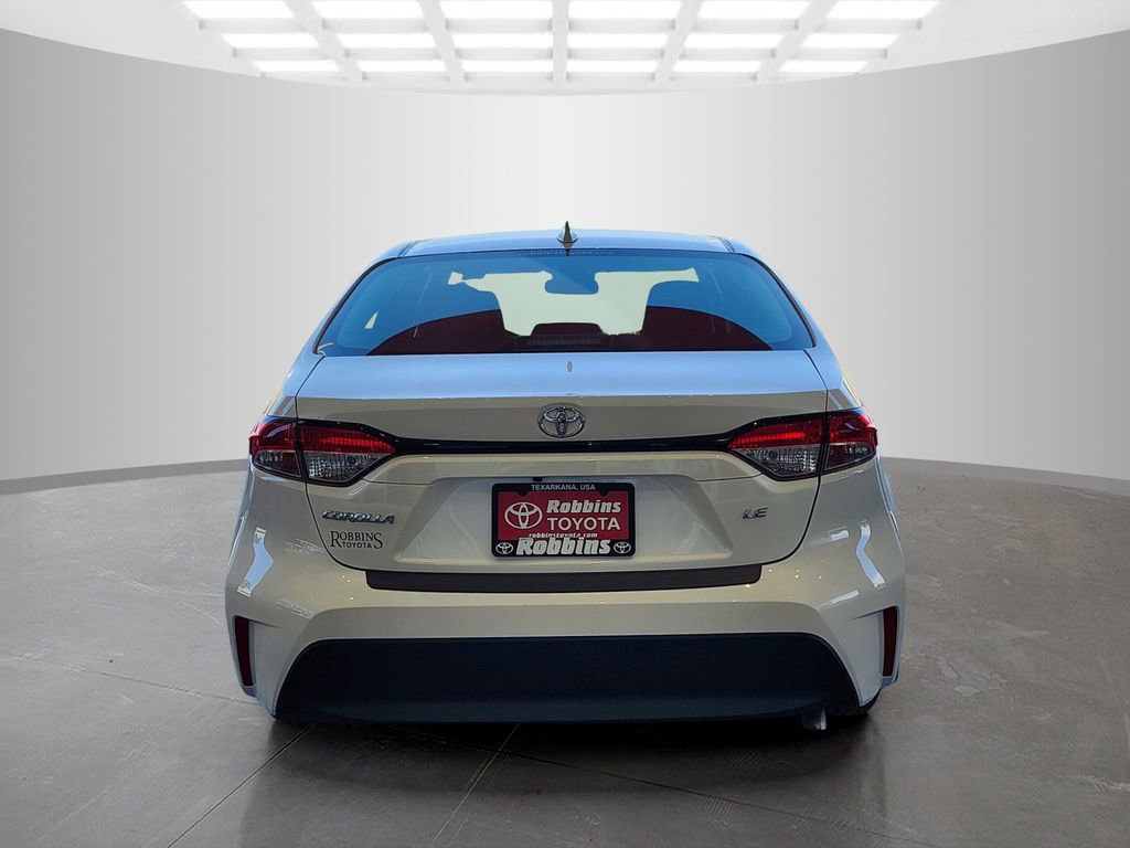 Used 2025 Toyota Corolla LE w/ LE Premium Package image 6