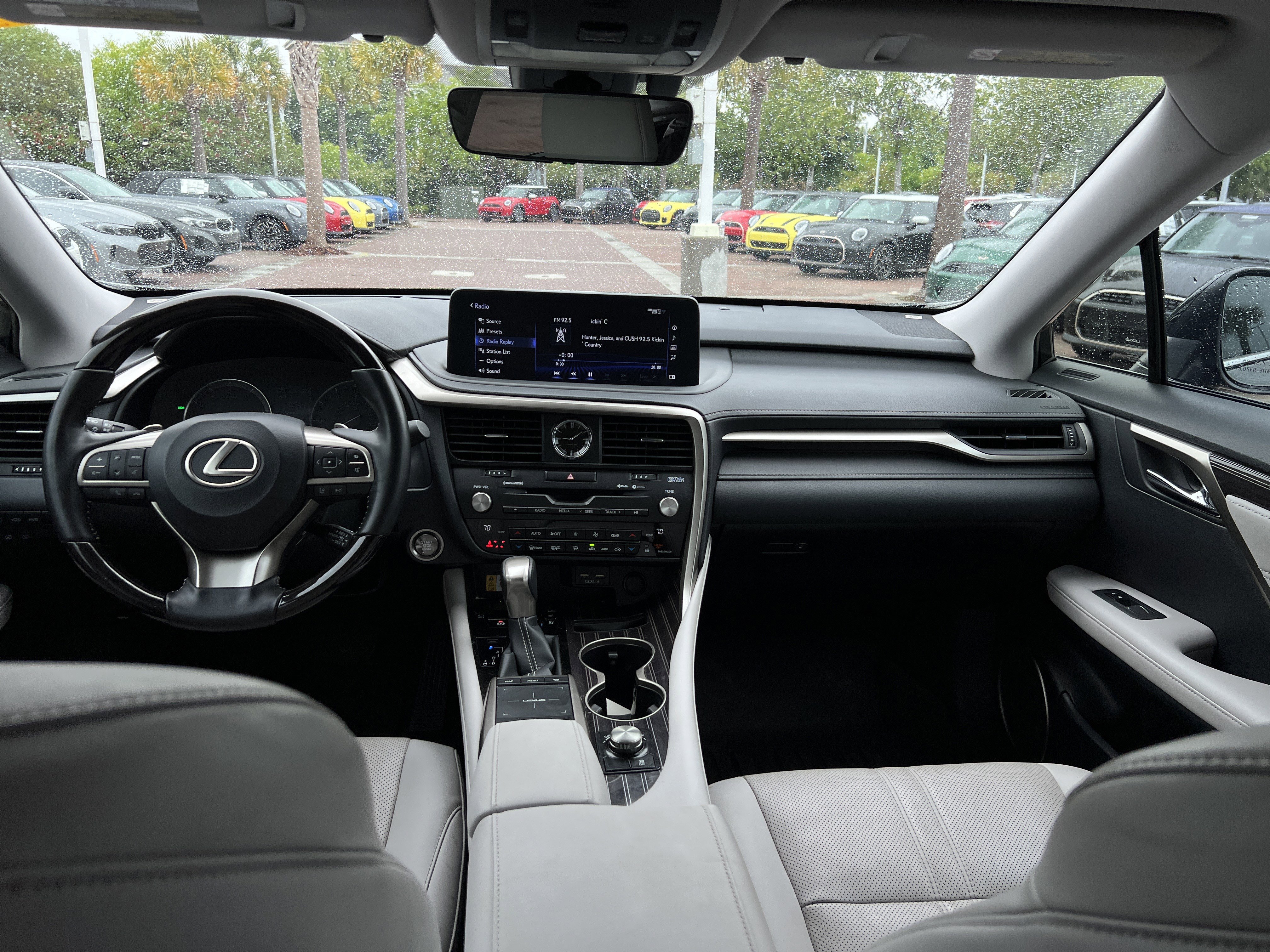 Used 2022 Lexus RX 350L Luxury w/ Accessory Package (Z1) FWD image 30