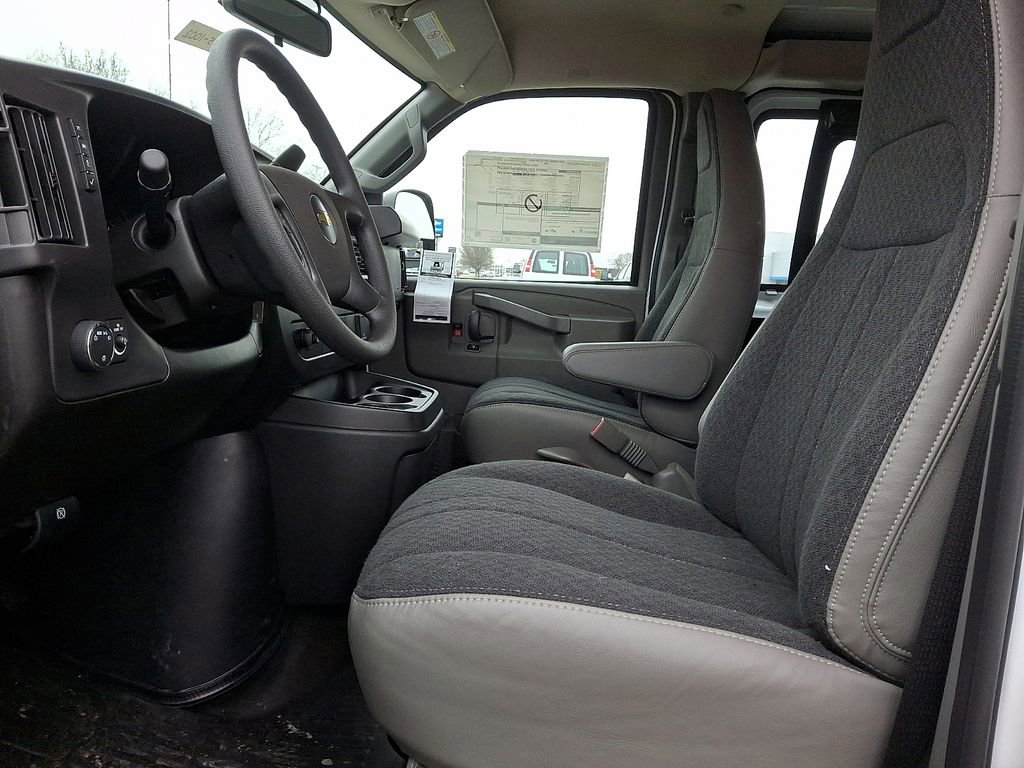 New 2025 Chevrolet Express 2500 Extended w/ Driver Convenience Package image 8