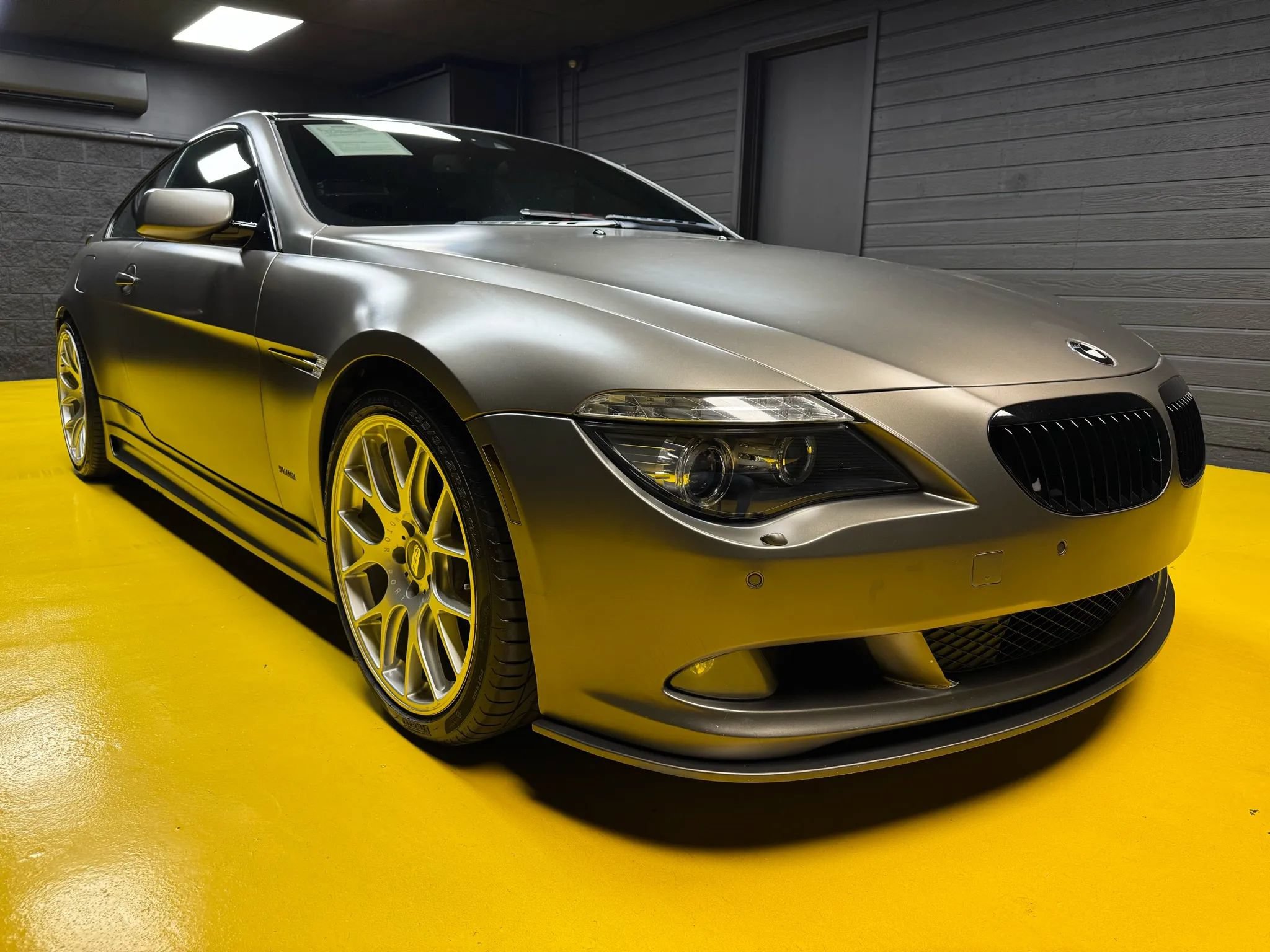 Used 2008 BMW 650i Coupe w/ Sport Pkg RWD image 3