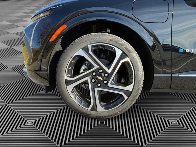New 2026 Chevrolet Equinox EV LT w/ Convenience Package II image 9