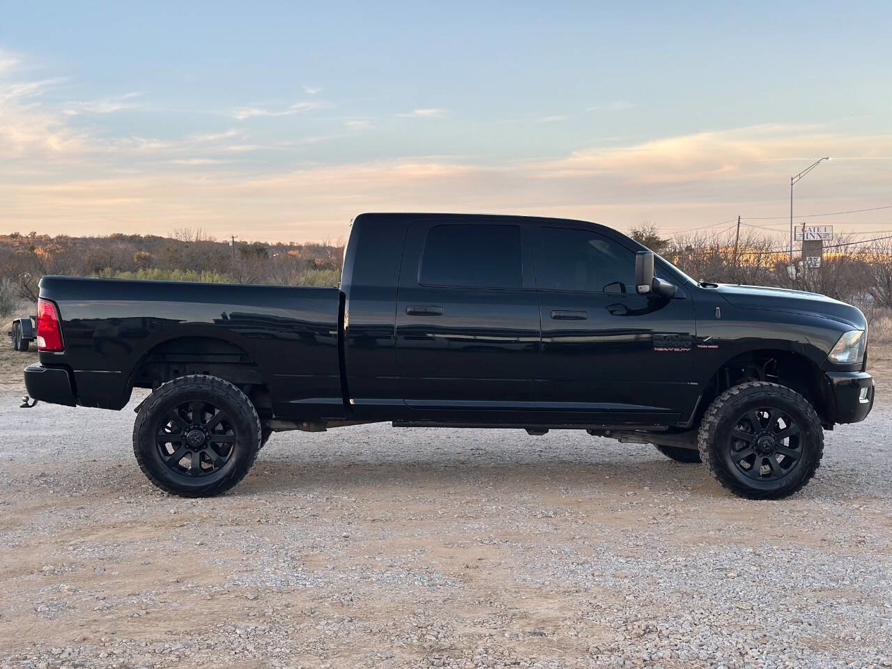 Used 2016 RAM 2500 Big Horn w/ Black Appearance Group image 6