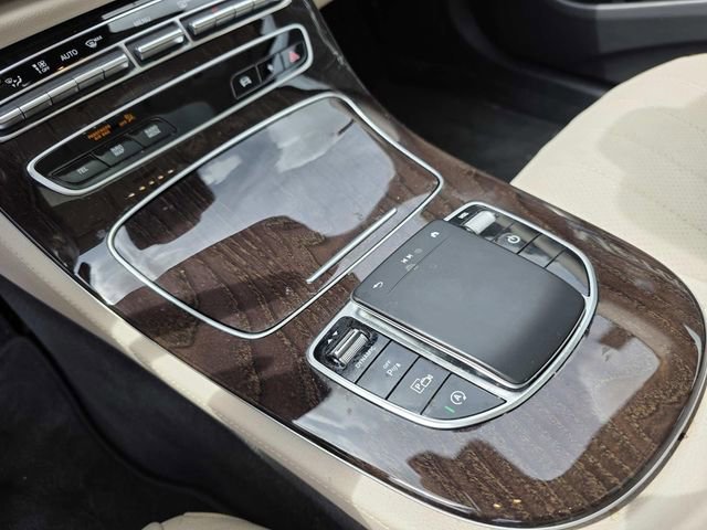Certified 2022 Mercedes-Benz E 450 4MATIC Sedan image 15