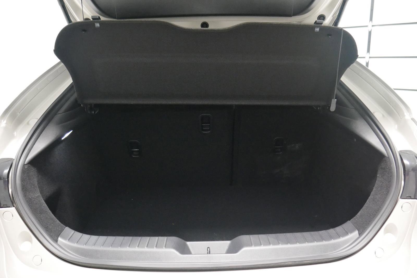 Certified 2025 MAZDA MAZDA3 Hatchback w/Premium Plus Pkg image 26