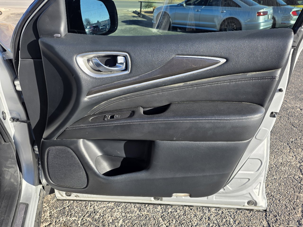 Used 2019 INFINITI QX60 Luxe image 16