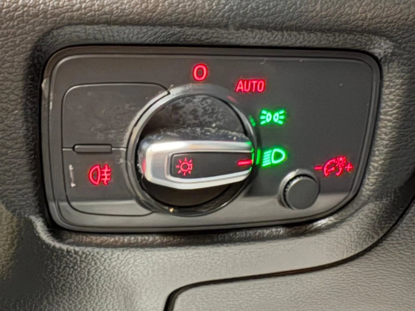 Used 2015 Audi A3 1.8T Premium w/ Cold Weather Package image 28