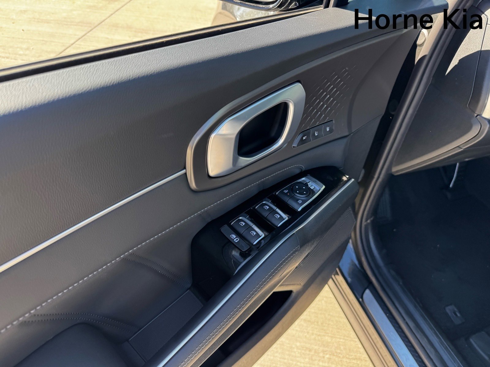 New 2026 Kia Sorento SX Prestige image 11