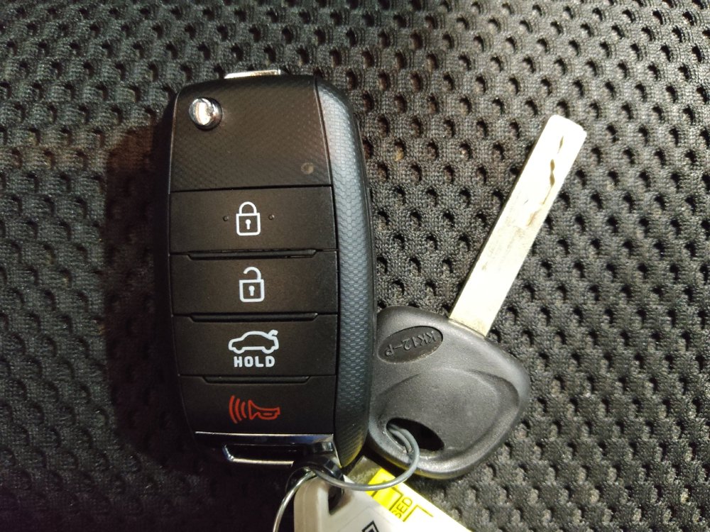 Used 2020 Kia Optima LX FWD image 32