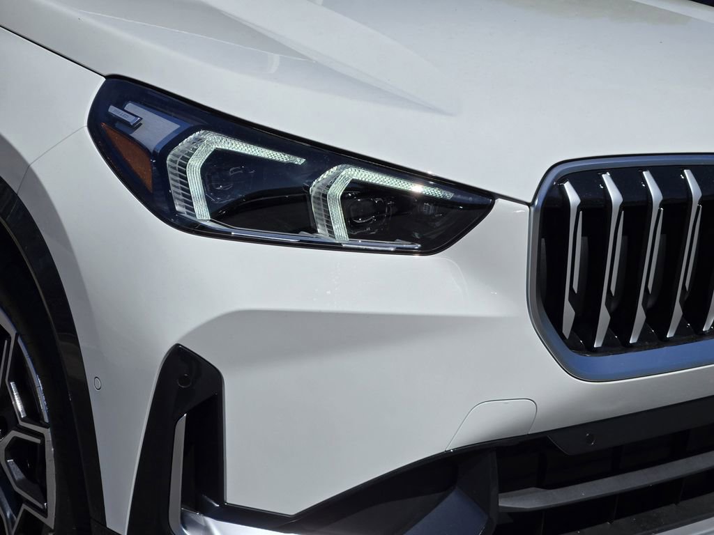 New 2026 BMW X1 xDrive28i w/ Technology Package AWD/4WD image 8