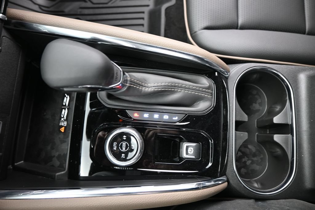 New 2026 GMC Canyon Denali AWD/4WD image 13