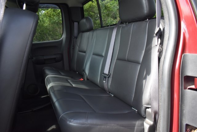 Certified 2013 Chevrolet Silverado 2500 LTZ w/ LTZ Plus Package AWD/4WD image 23