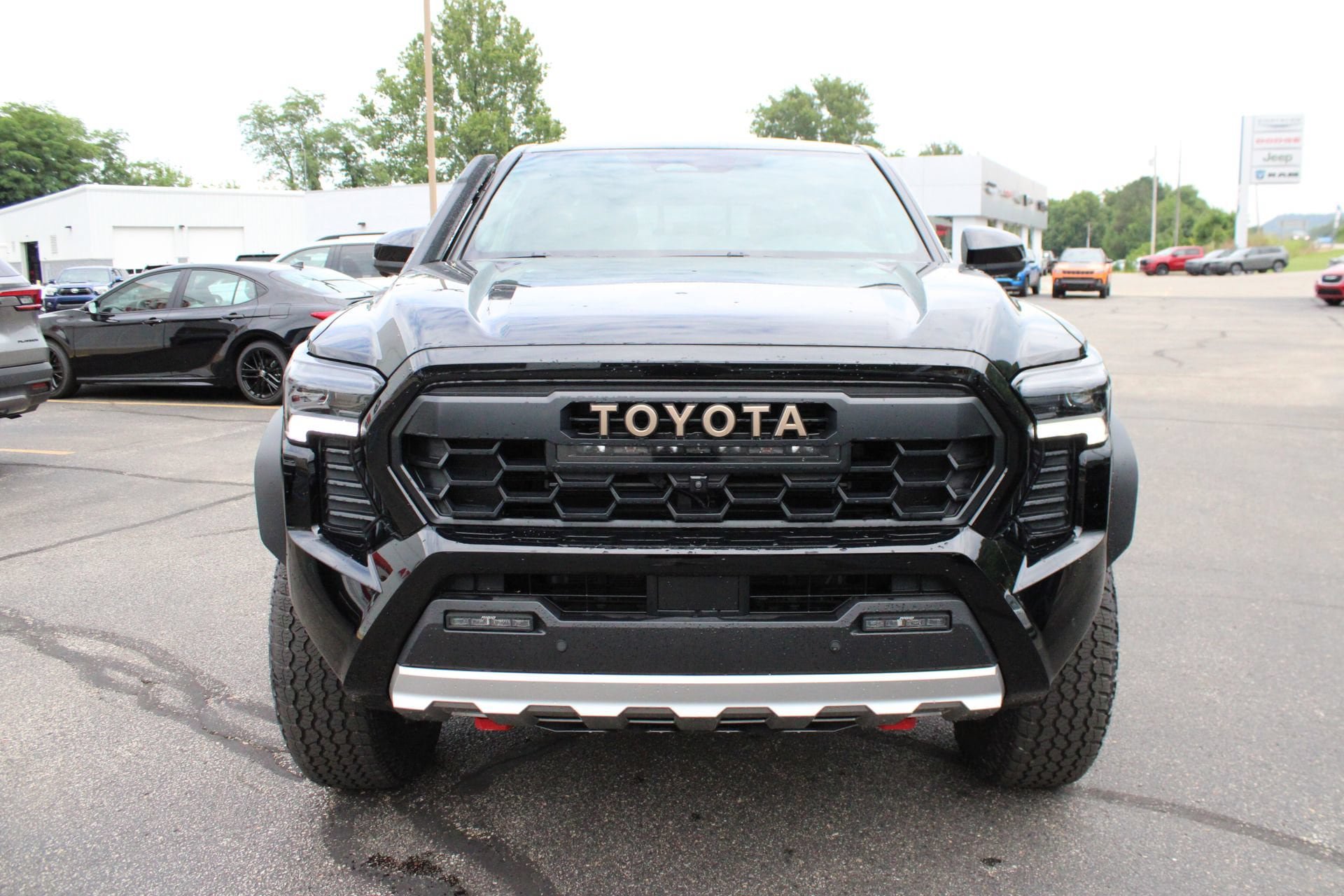 New 2025 Toyota Tacoma 4x4 Double Cab Hybrid image 3