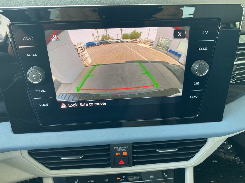 New 2025 Volkswagen Jetta SE image 16