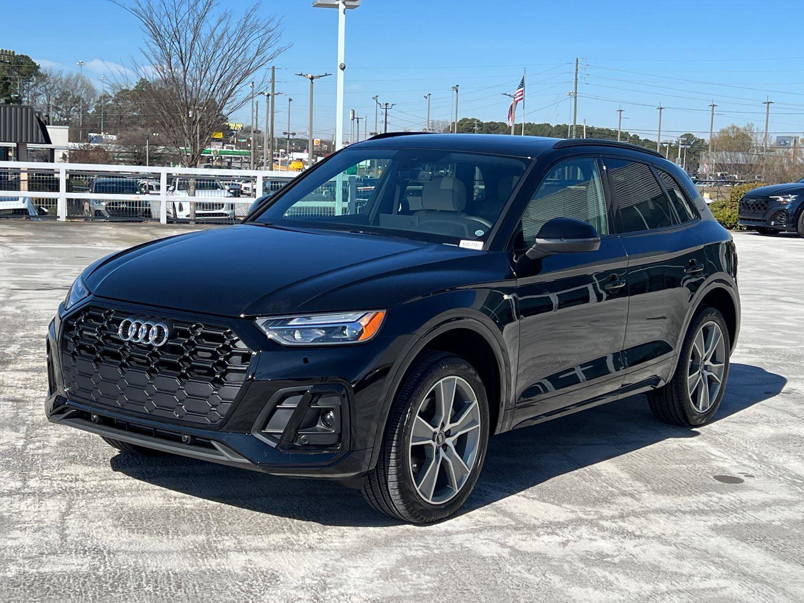 Used 2025 Audi Q5 2.0T Premium w/ Convenience Plus Package