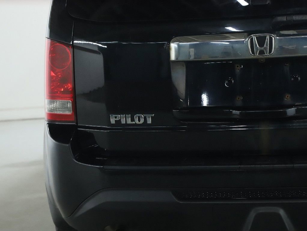 Used 2015 Honda Pilot LX image 41