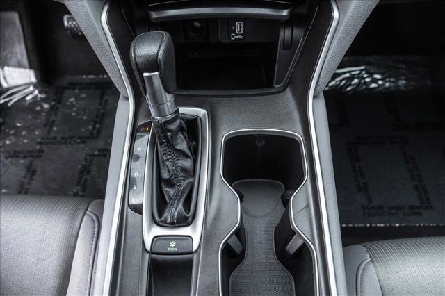 Used 2018 Honda Accord EX image 18