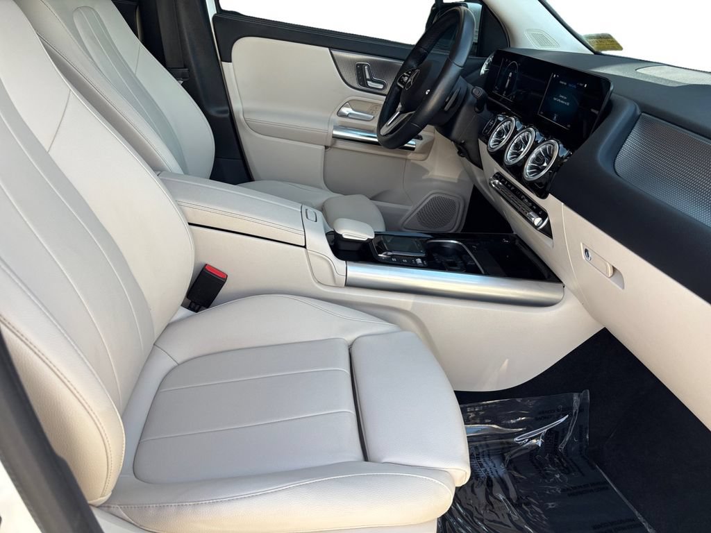 Used 2022 Mercedes-Benz GLA 250 image 15