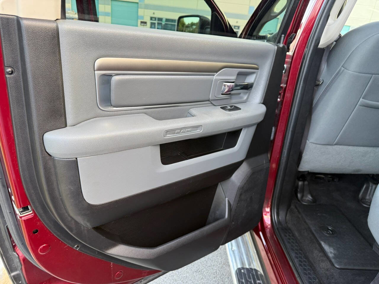Used 2017 RAM 1500 Big Horn image 34