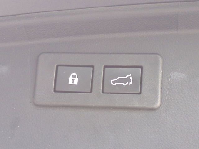 Used 2023 Subaru Outback Onyx Edition AWD/4WD image 16