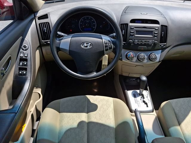 Used 2010 Hyundai Elantra GLS FWD image 14