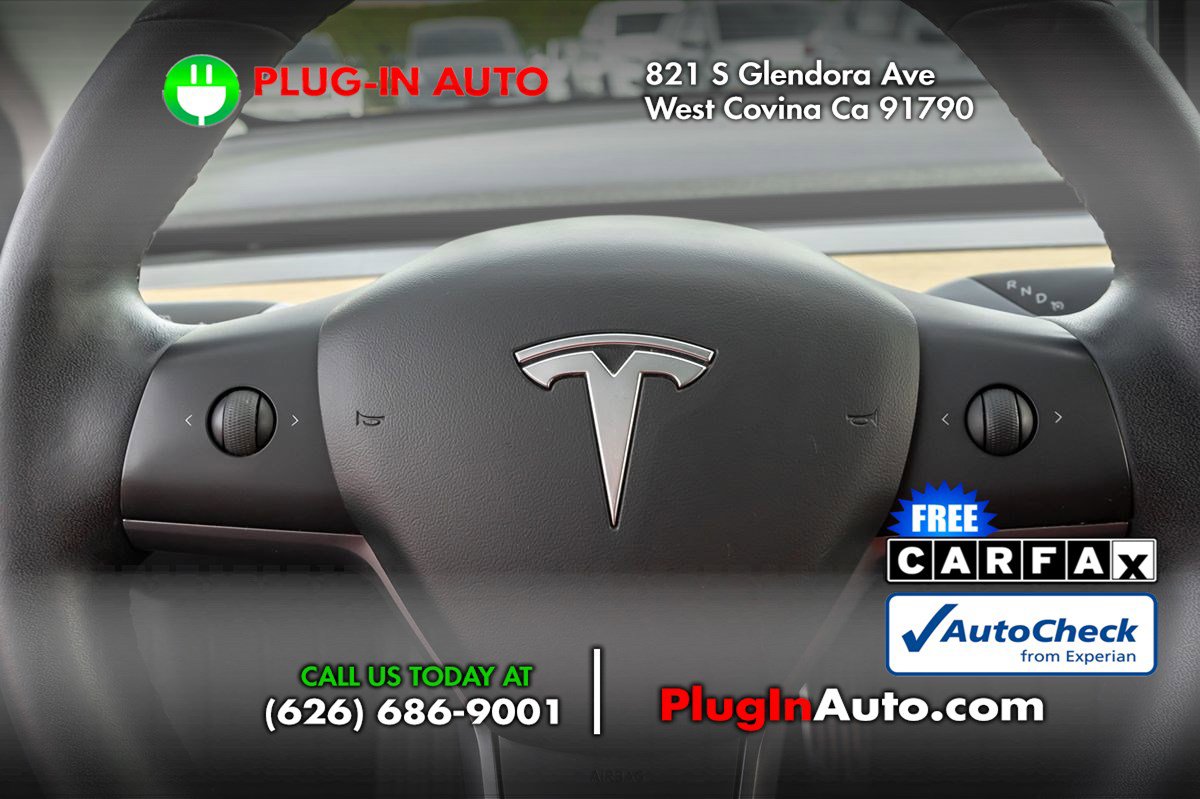 Used 2019 Tesla Model 3 Standard Range Plus image 18