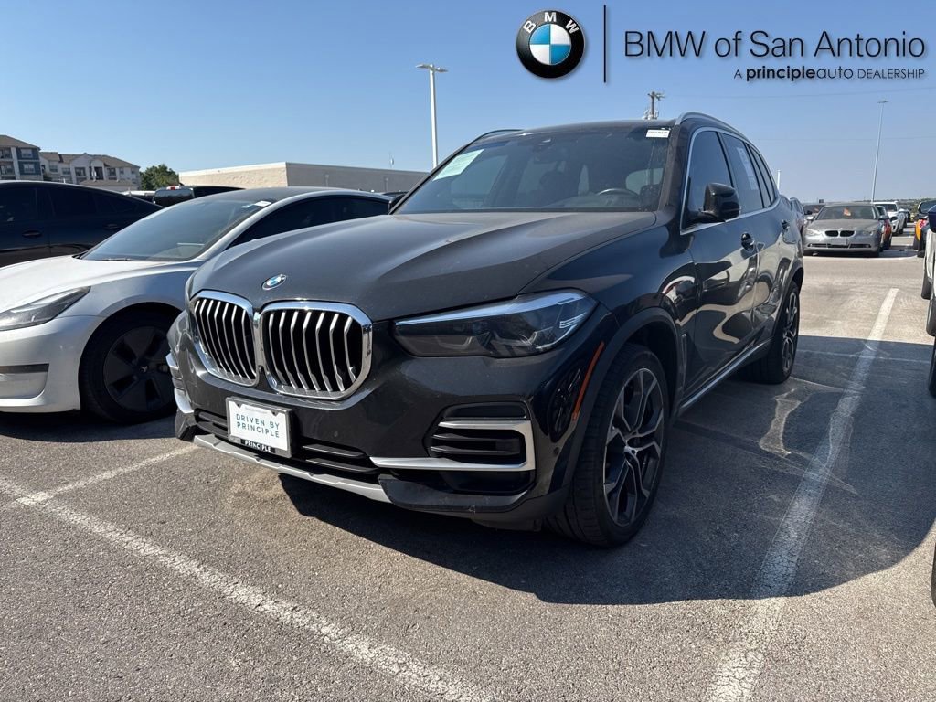 Certified 2023 BMW X5 xDrive40i w/ Premium Package