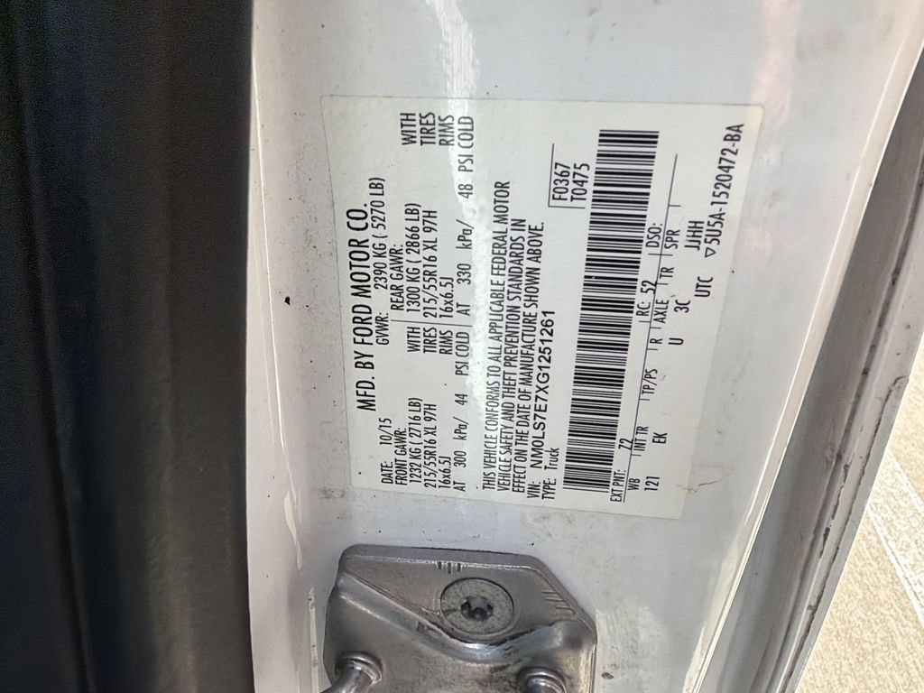 Used 2016 Ford Transit Connect XL FWD image 4