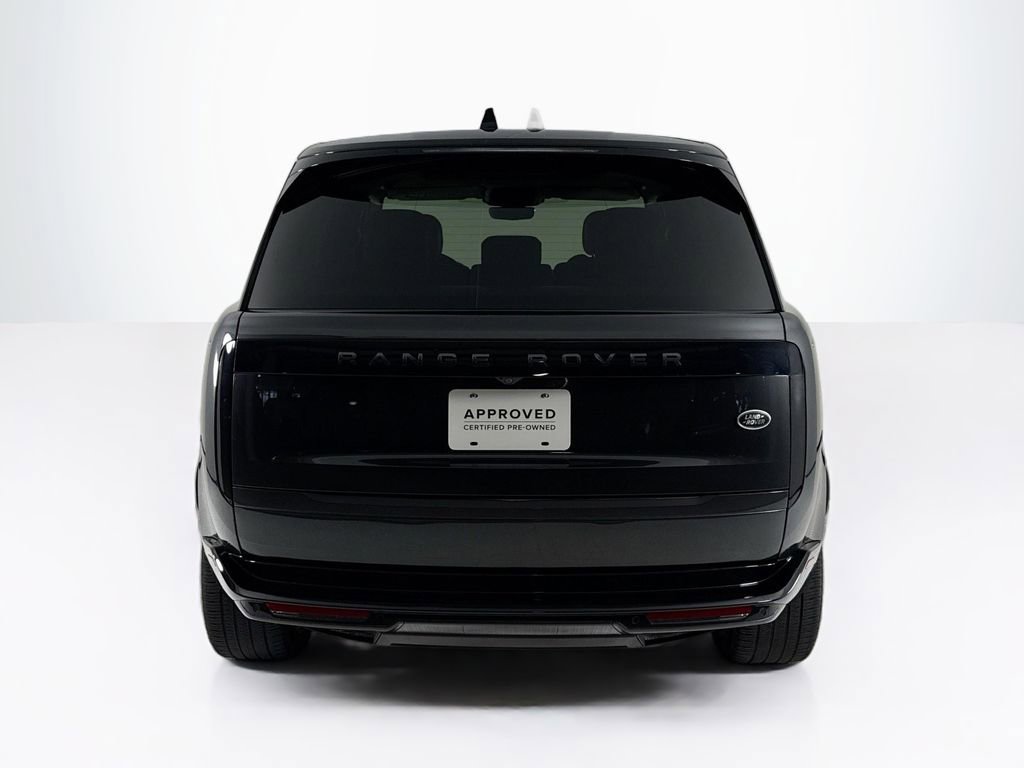 Used 2023 Land Rover Range Rover SE image 4