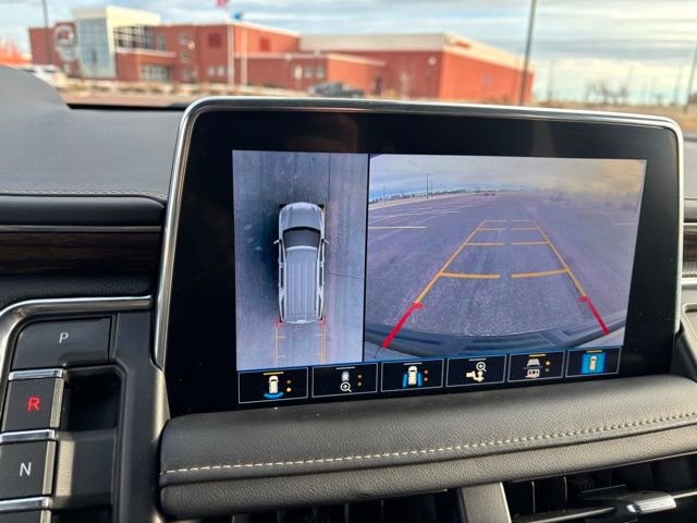 Used 2021 Chevrolet Tahoe Premier w/ Premium Package image 32