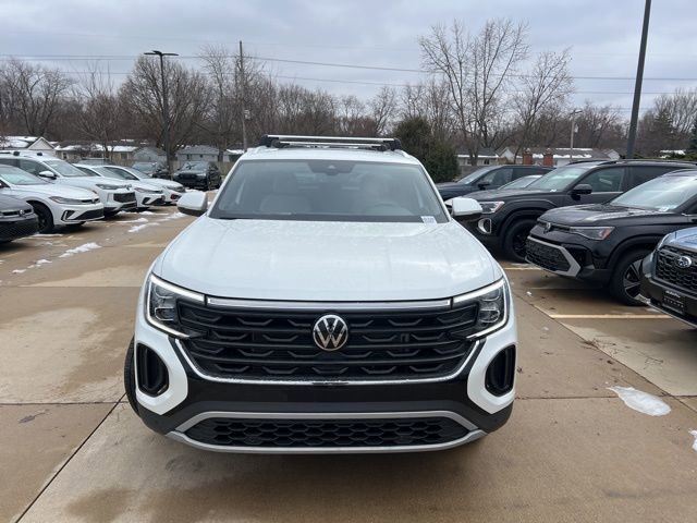 New 2026 Volkswagen Atlas Cross Sport SE image 2