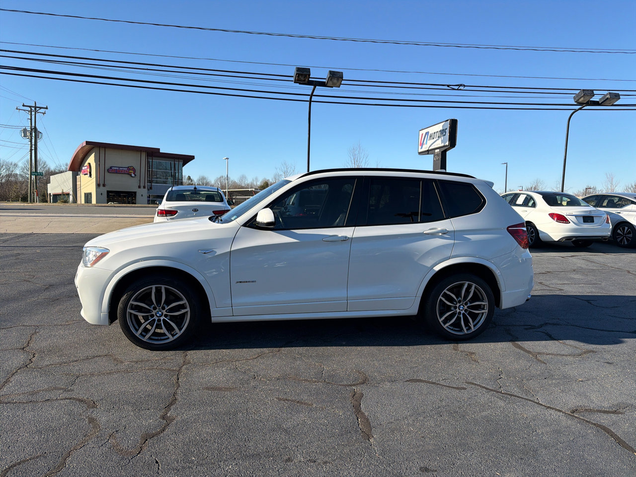 Used 2017 BMW X3 xDrive35i image 2
