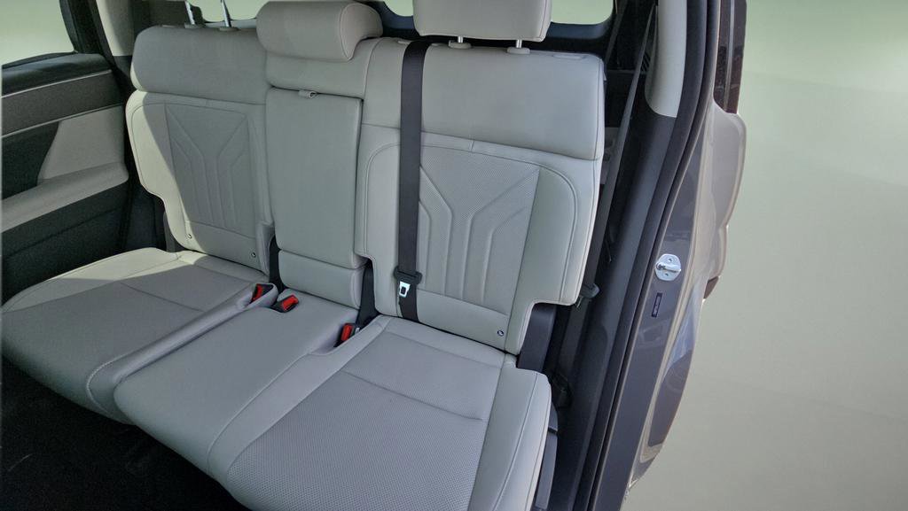 New 2026 Hyundai Santa Fe SEL FWD image 28