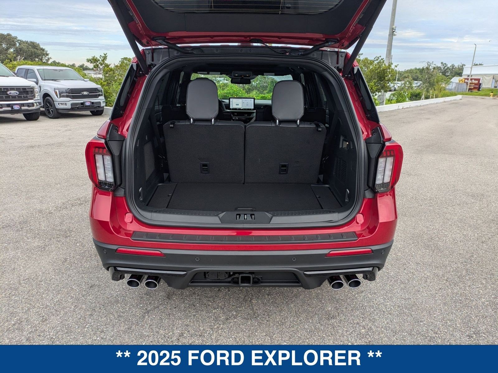 New 2025 Ford Explorer ST w/ Sun And Sound Package image 14