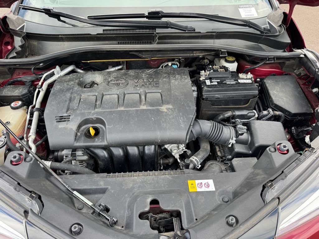 Used 2019 Toyota C-HR LE FWD image 13