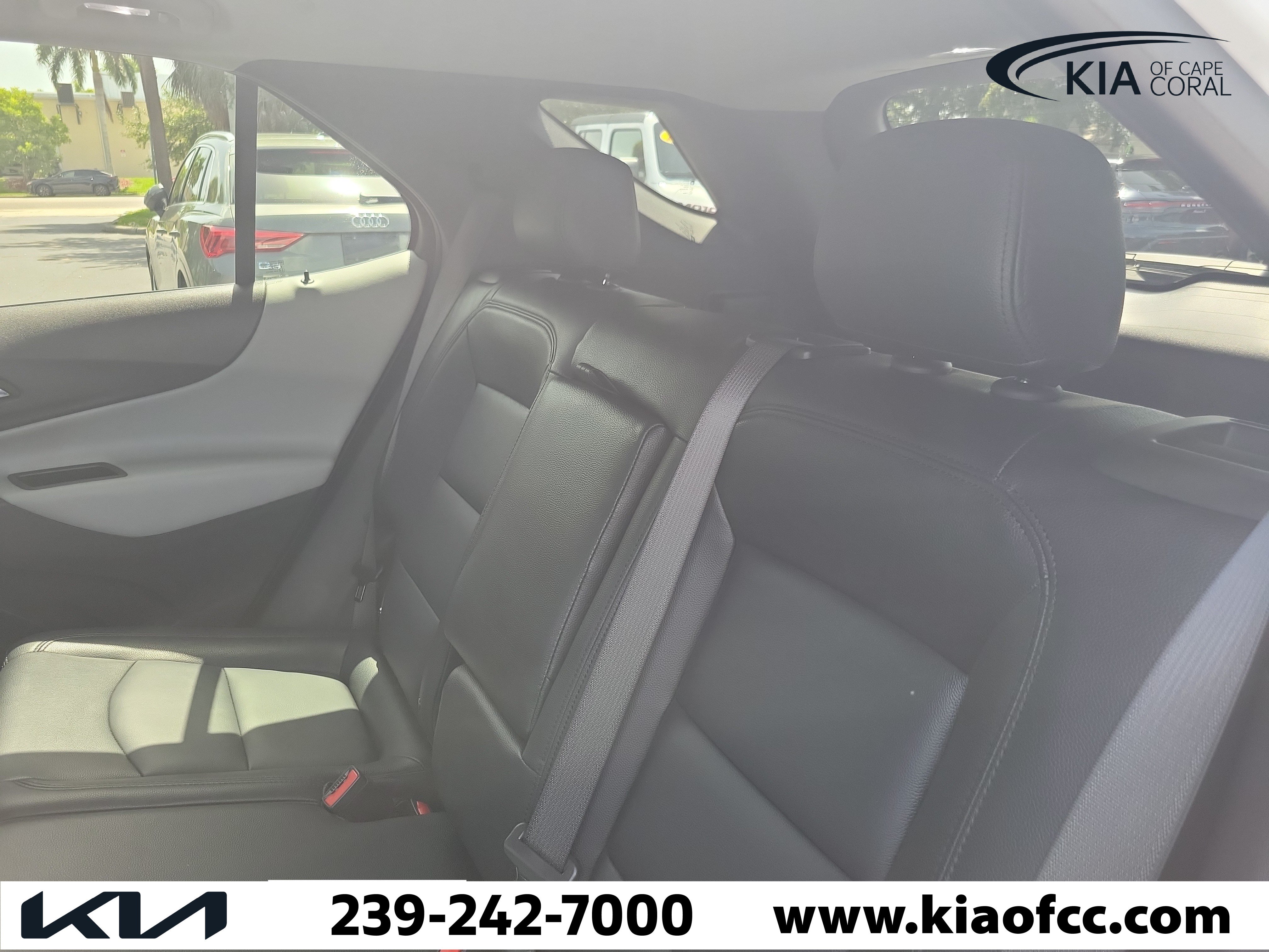 Used 2023 Chevrolet Equinox LT AWD/4WD image 12