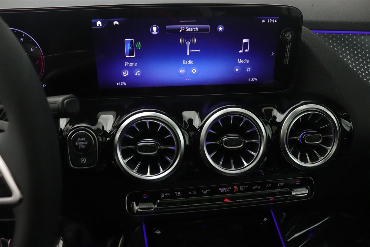 New 2026 Mercedes-Benz GLA 250 image 6