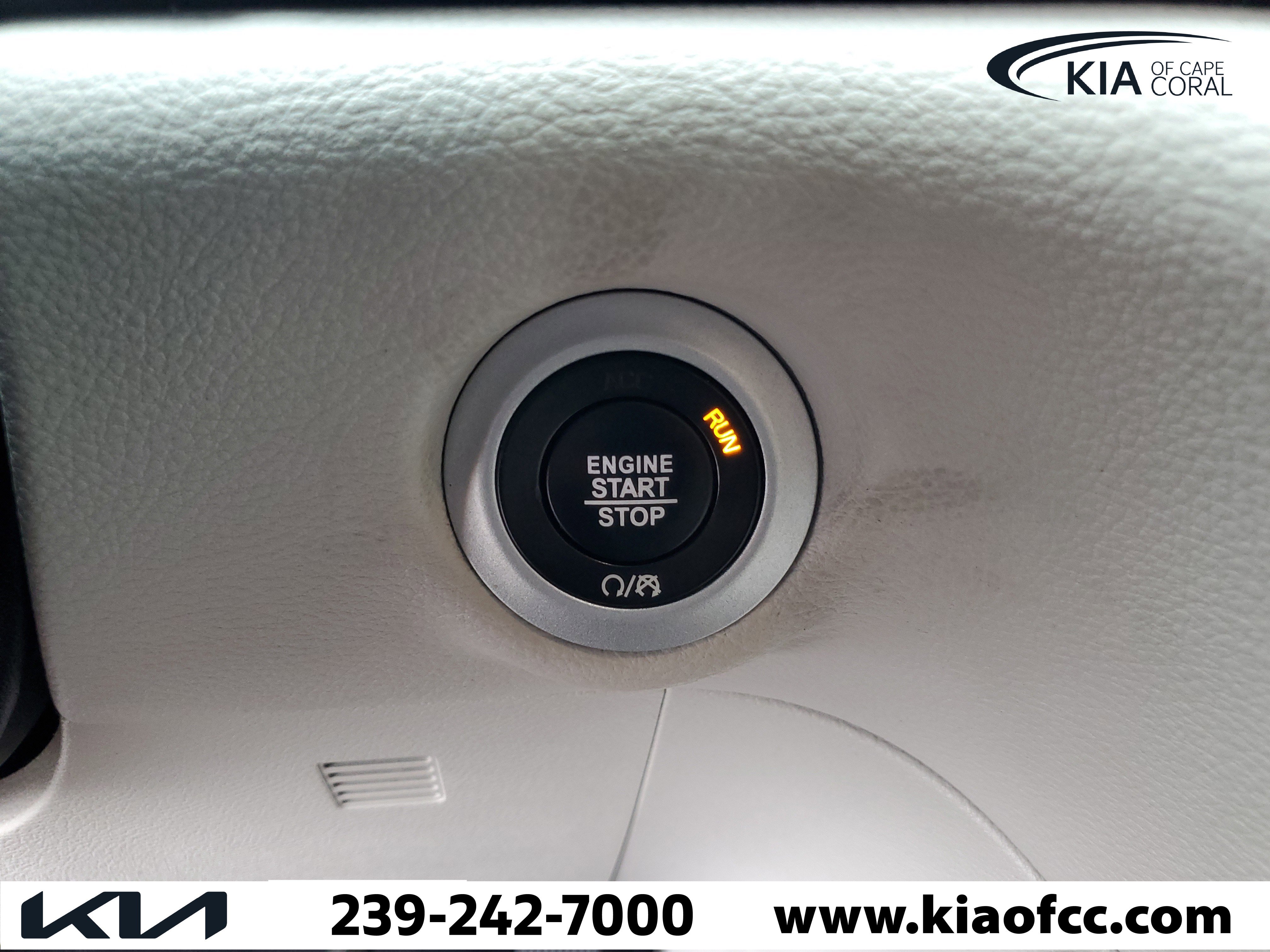 Used 2022 Chrysler Pacifica Limited FWD image 33