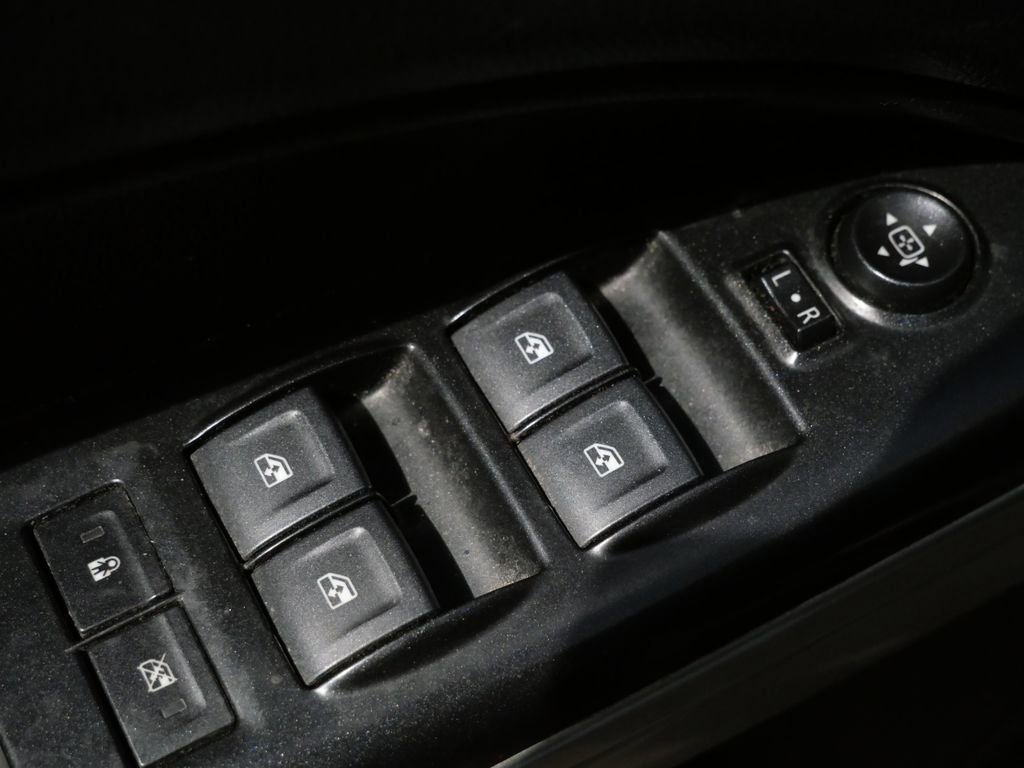 Used 2022 Chevrolet Colorado ZR2 AWD/4WD image 19