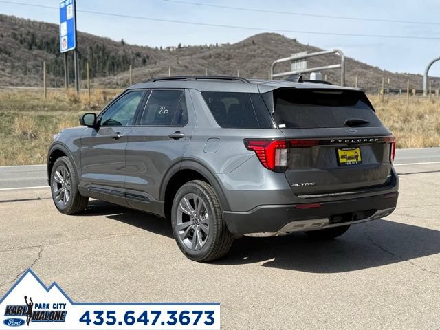 Used 2026 Ford Explorer Active w/ Active Comfort Package AWD/4WD image 3