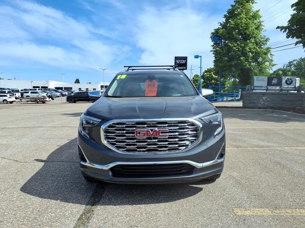 Used 2018 GMC Terrain Denali w/ Advanced Safety Package AWD/4WD image 2
