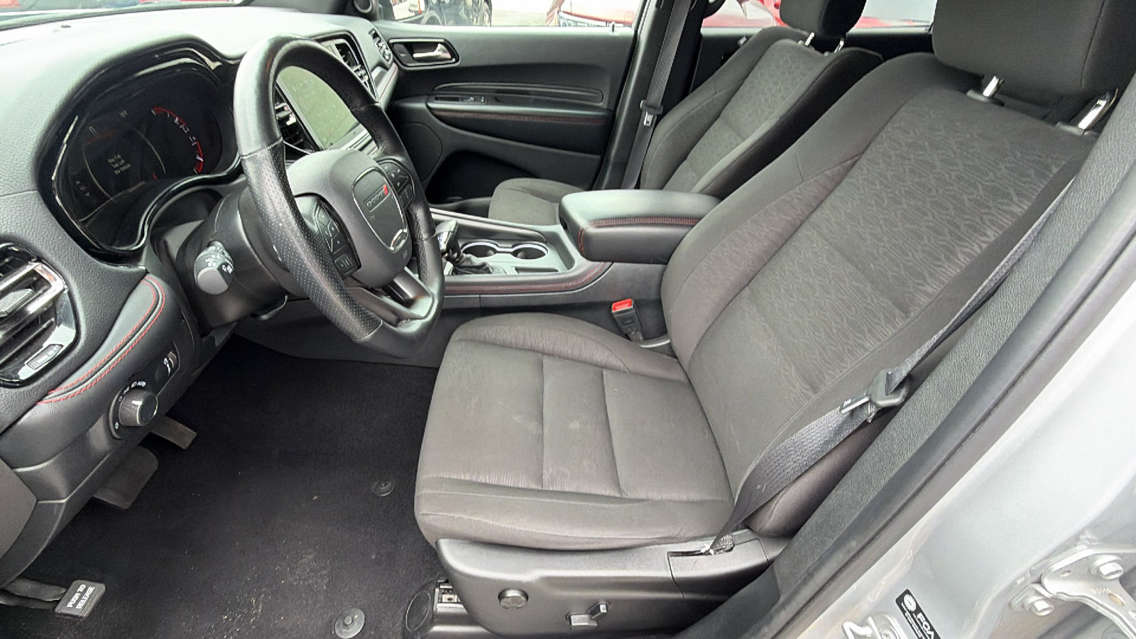 Used 2025 Dodge Durango GT AWD/4WD image 16