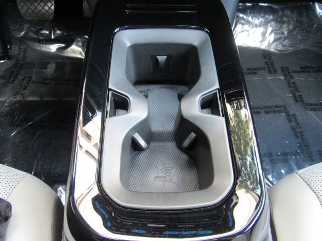 Used 2021 Volkswagen ID.4 Pro S w/ Gradient Package image 48