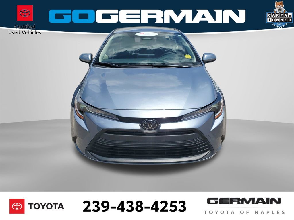 Used 2023 Toyota Corolla LE FWD image 3