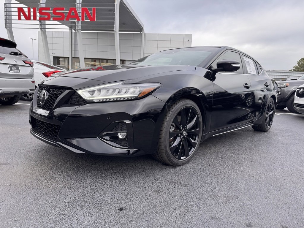 Used 2021 Nissan Maxima SR w/ Sport Mat Group image 1