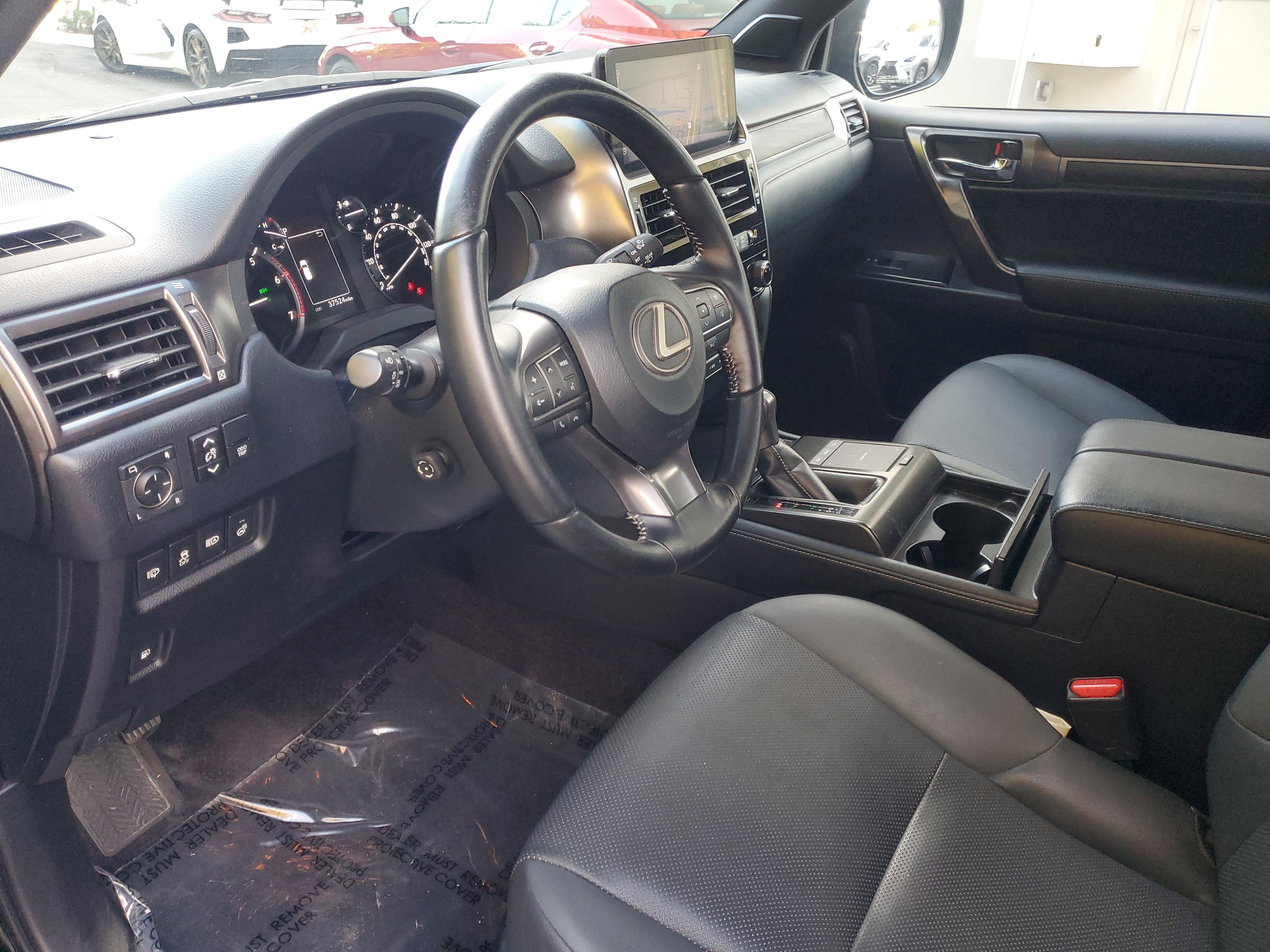 Certified 2022 Lexus GX 460 w/ Black Line Special Edition image 15