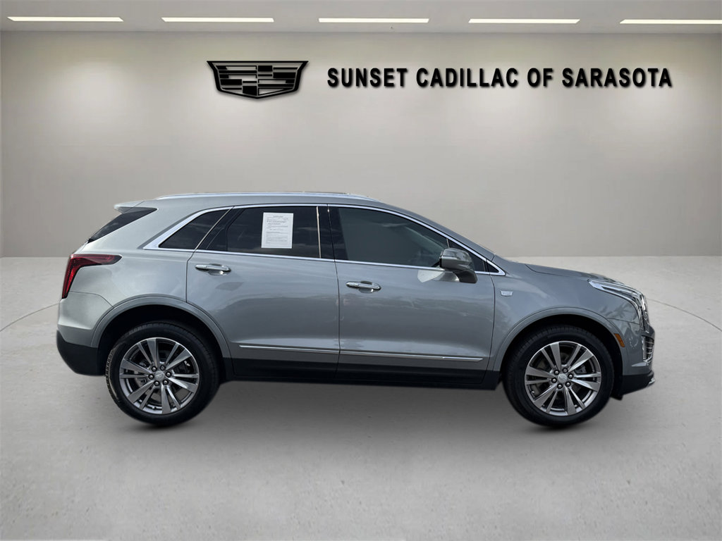 Certified 2024 Cadillac XT5 Premium Luxury w/ LPO, Floor Liner Package image 2