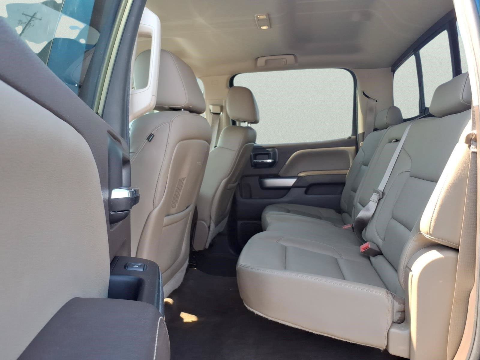 Used 2015 Chevrolet Silverado 1500 LTZ AWD/4WD image 11